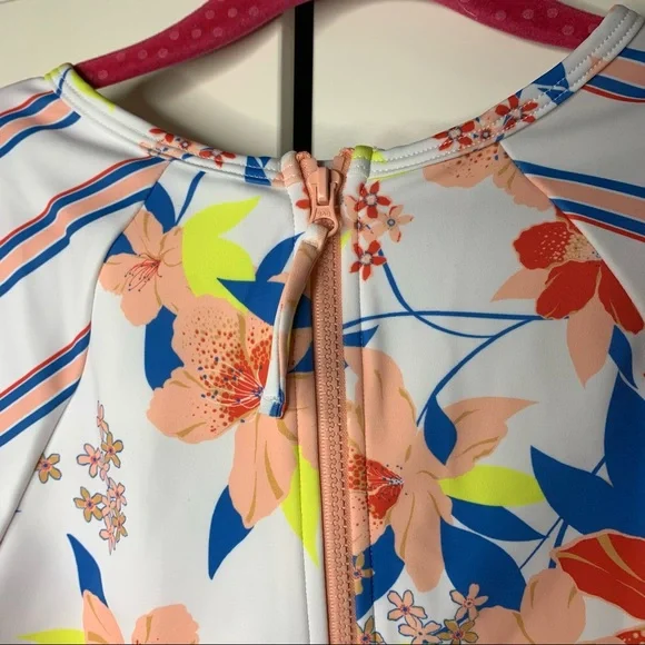 NWT Roxy Girl’s Friendly Flower UPF 50 One Piece Rashguard Swimsuit